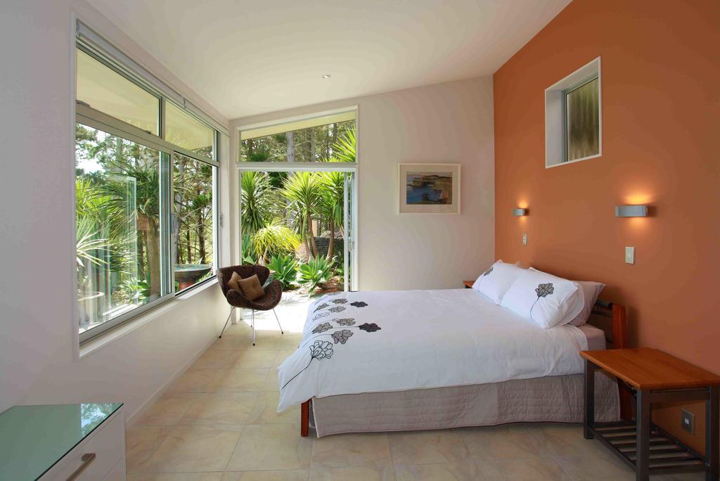 Nikau Apartments Waiheke Island Onetangi エクステリア 写真