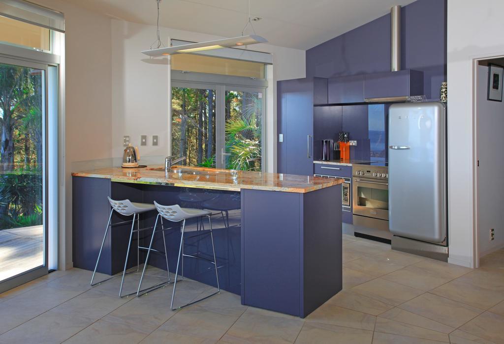 Nikau Apartments Waiheke Island Onetangi エクステリア 写真