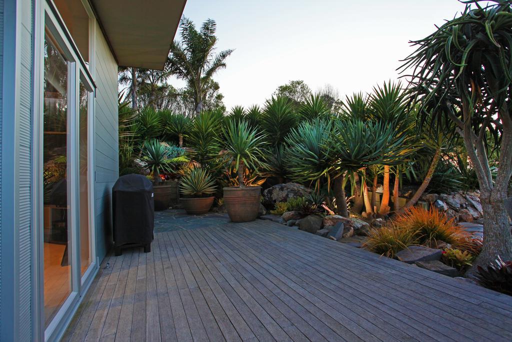 Nikau Apartments Waiheke Island Onetangi エクステリア 写真